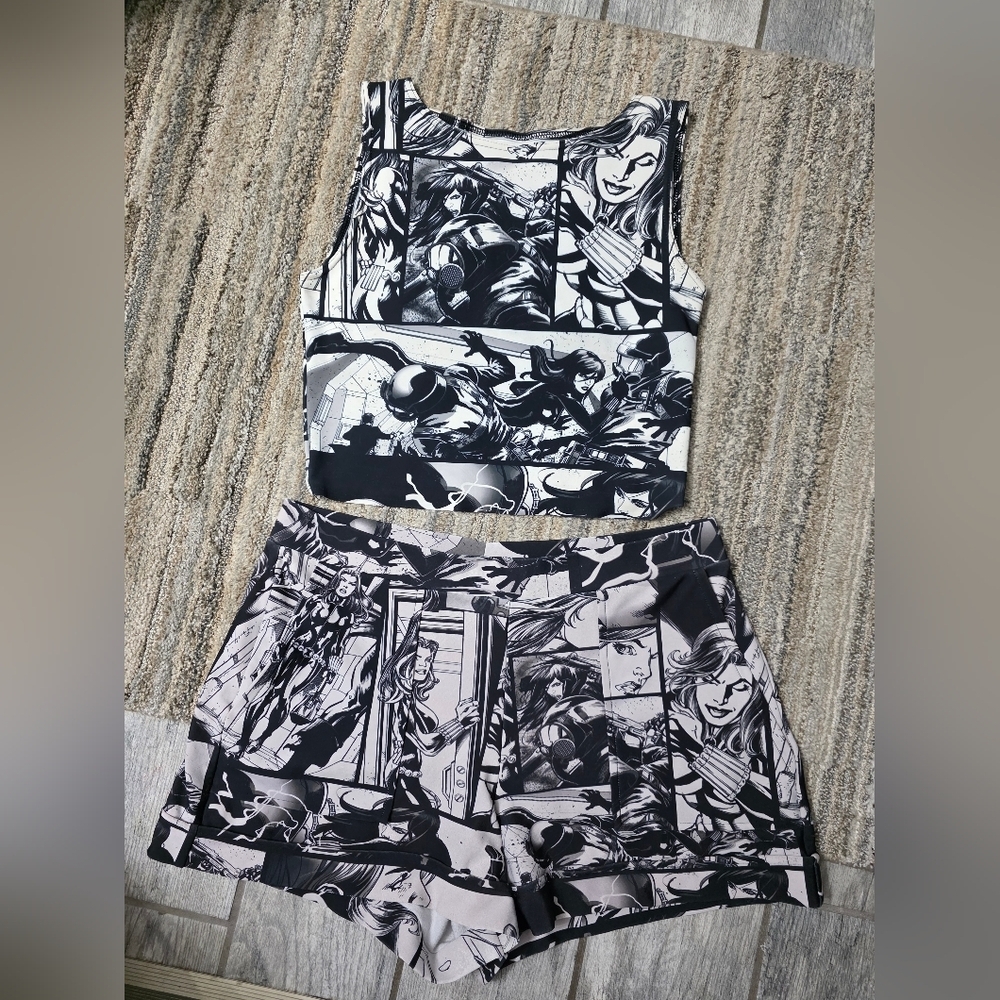 Blackmilk Marvel Black Widow Short Set Wifey Top M Rare Flawed Dollskill Comic - Picture 3 of 15